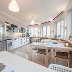 Hostal Premium