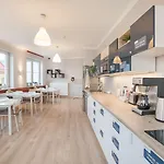 Hostal Premium